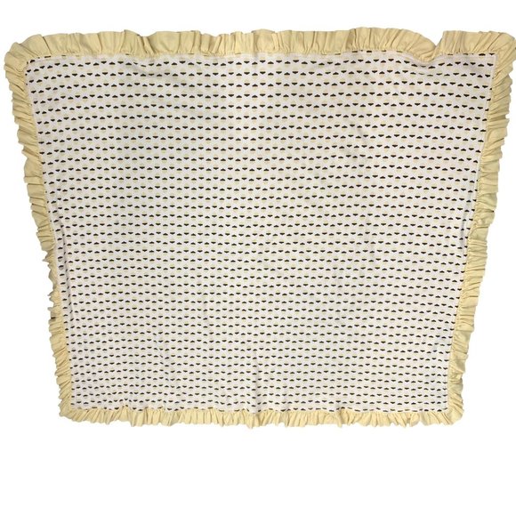 Oscar & Belle Baby Blanket Organic Cotton Yellow Ruffle Acorn Print - Picture 5 of 7